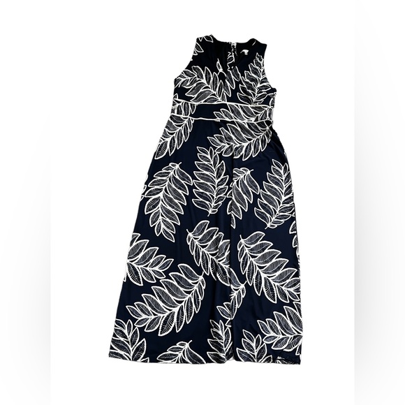 Sandra Darren Dresses & Skirts - WOMENS NAVY FLORAL DRESS